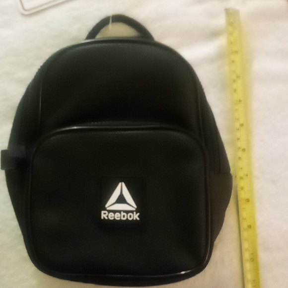 REEBOK CLASSIC MINI REEBOK BACKPACK!! NWT!! - Picture 7 of 7